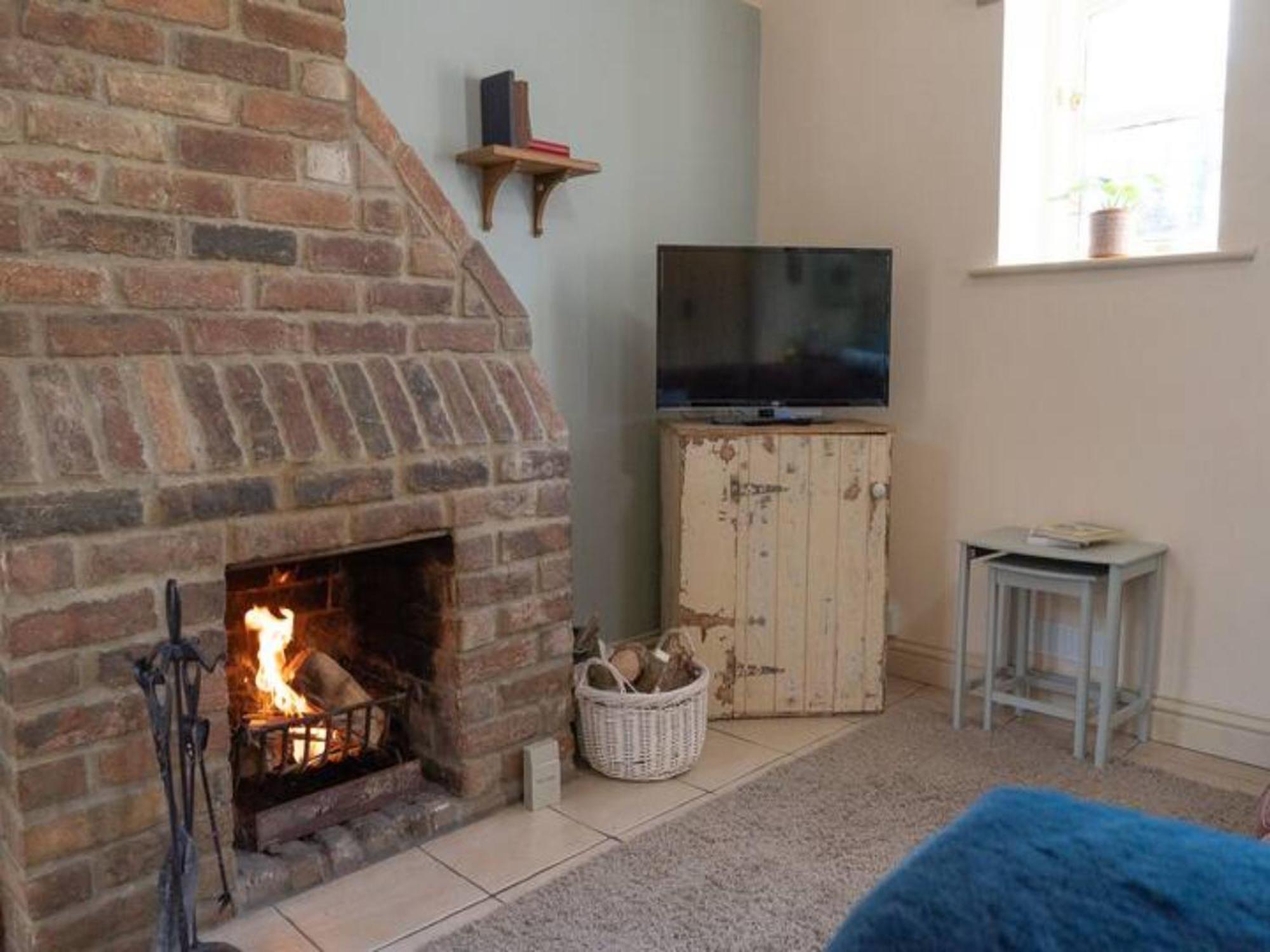 Pass The Keys Wilf'S Barn, Wedmore A Romantic Cottage For Two Bagian luar foto
